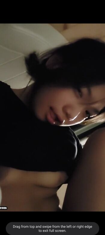 Full leaked Willow hand / private onlyfans photo