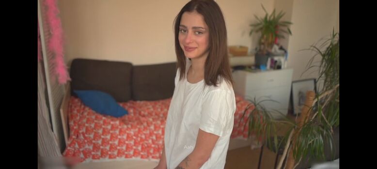Full leaked Mikan mandarin/ private onlyfans photo