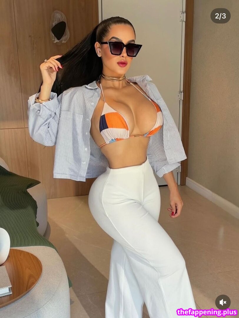 Full leaked Catiescos / private onlyfans photo