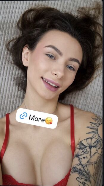 Full leaked Kendall mitchell/ private onlyfans photo