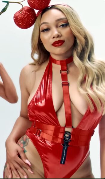 Full leaked Escyn thia/ private onlyfans photo