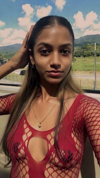 Full leaked Aninnyan/ private onlyfans photo