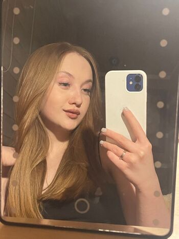 Full leaked Hilary duff/ private onlyfans photo