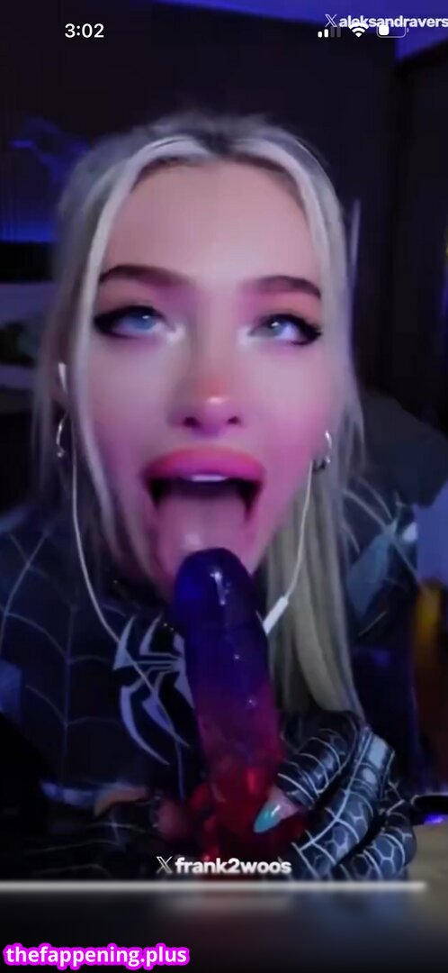 Full leaked Mina pochico/ private onlyfans photo