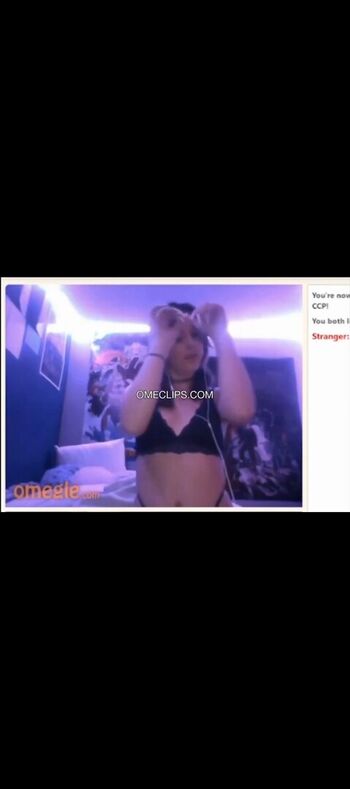 Full leaked Izzi dame/ private onlyfans photo