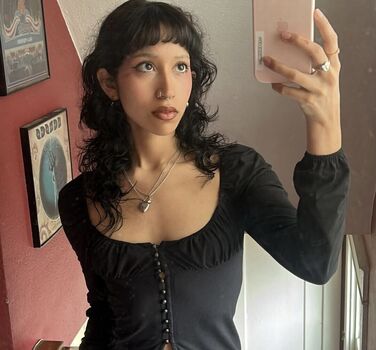 Full leaked Kayla vy / private onlyfans photo