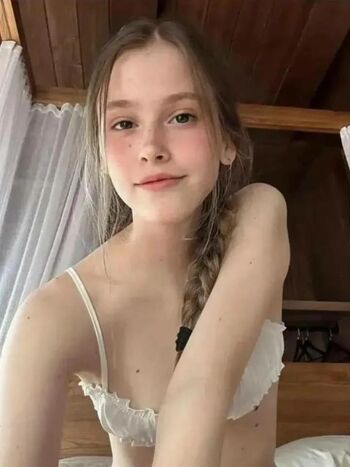 Full leaked Charly jordan / private onlyfans photo