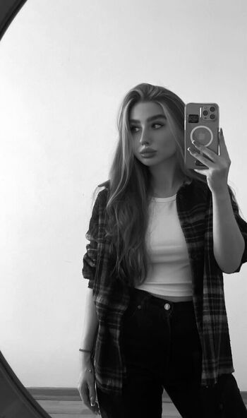 Full leaked Nova awalani/ private onlyfans photo
