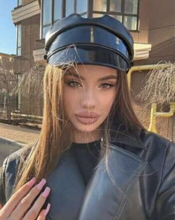 Full leaked Lunchbaglujan / private onlyfans photo