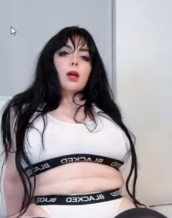 Full leaked Daniella lapo / private onlyfans photo