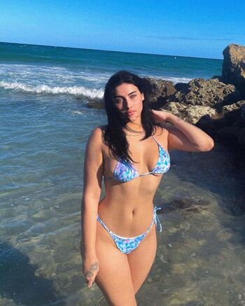 Full leaked Hailey rose/ private onlyfans photo