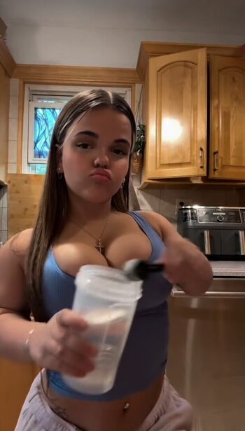 Full leaked Bruna valentim/ private onlyfans photo