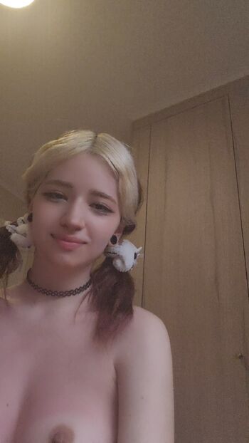 Full leaked Erinmaree/ private onlyfans photo