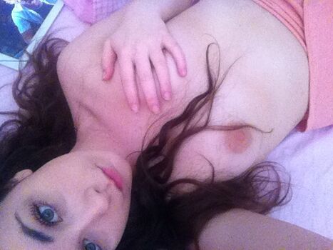 Full leaked Kira the little redhead/ private onlyfans photo
