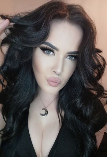 Full leaked Who is this  page private onlyfans photo