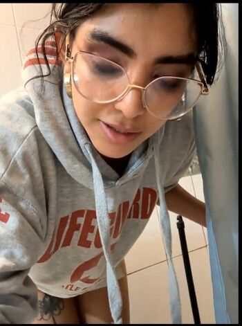 Full leaked Allysa amogues/ private onlyfans photo