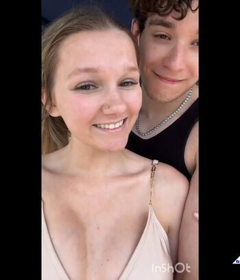 Full leaked Raichellx/ private onlyfans photo