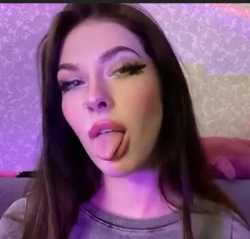 Full leaked Madelyn cline/ private onlyfans photo