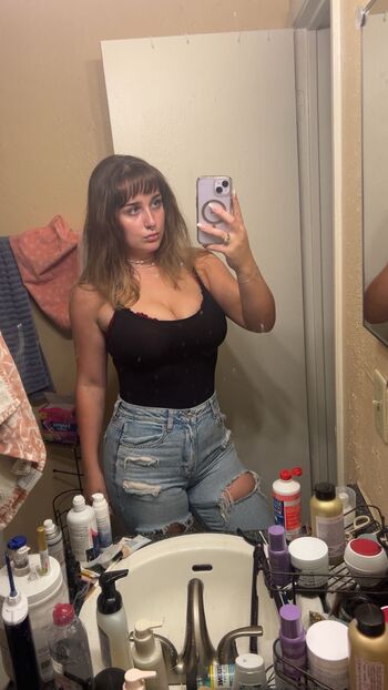 Full leaked Akkcess / private onlyfans photo