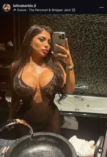 Full leaked Shirlizleee/ private onlyfans photo