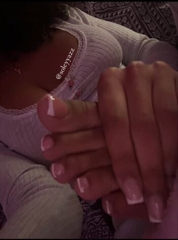 Full leaked Daintybun/ private onlyfans photo