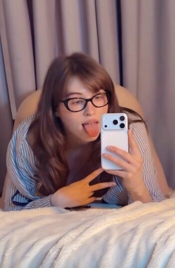 Full leaked Angel youngs / private onlyfans photo
