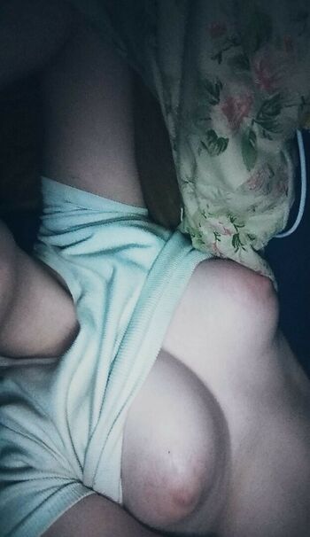 Full leaked Wikapolishgirl private onlyfans photo