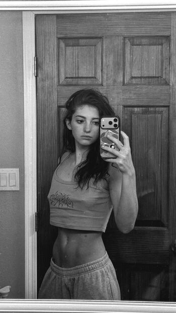 Willow Shields