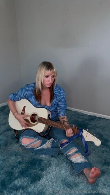 Full leaked Willowsecretvip private onlyfans photo