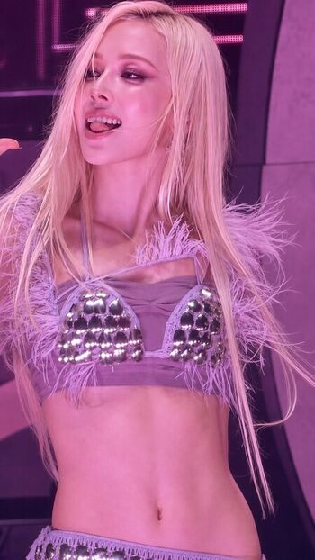 Full leaked Winter aespa page private onlyfans photo