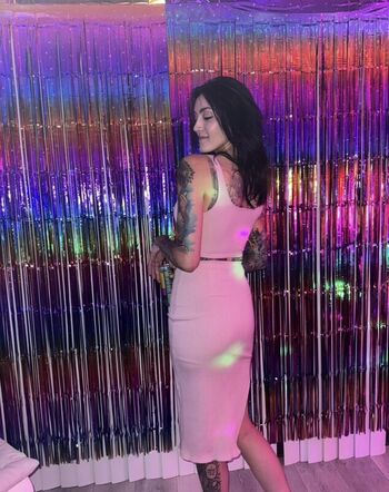 Full leaked Wisalallen page private onlyfans photo