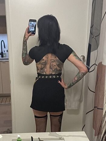 Full leaked Wisalallen page private onlyfans photo