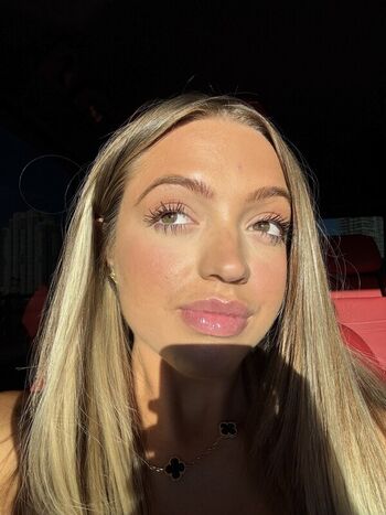Full leaked Woah vicky private onlyfans photo