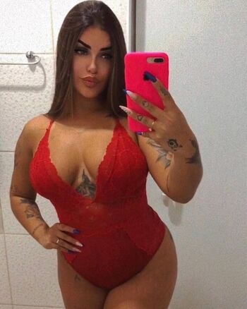 Full leaked Women in bikinis private onlyfans photo