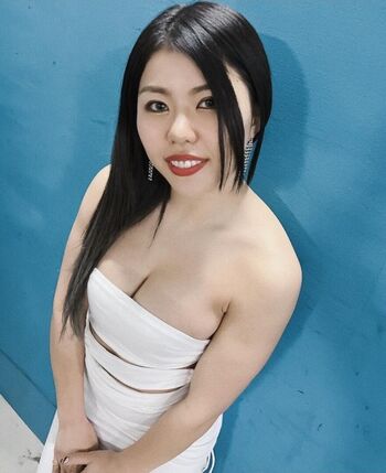 WomenJoshi