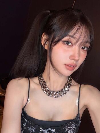 Full leaked Womenk pop private onlyfans photo