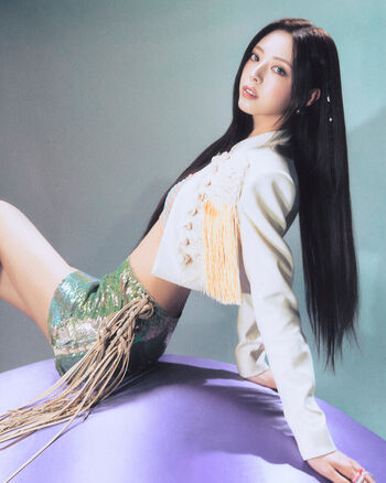 WomenK-pop