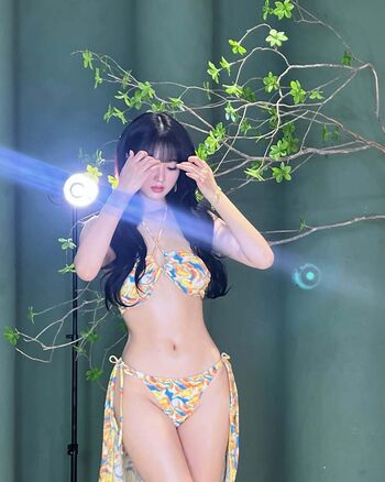 Full leaked Womenk pop page private onlyfans photo