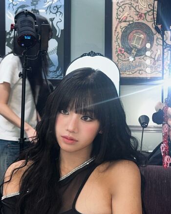 Full leaked Womenk pop page private onlyfans photo