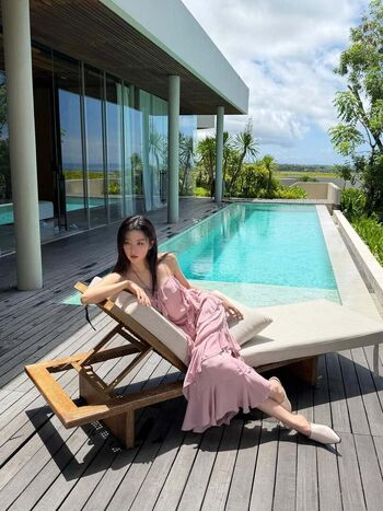 Full leaked Womenk pop page private onlyfans photo