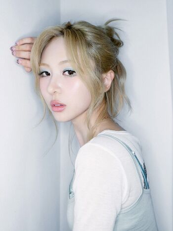 Full leaked Womenk pop page private onlyfans photo