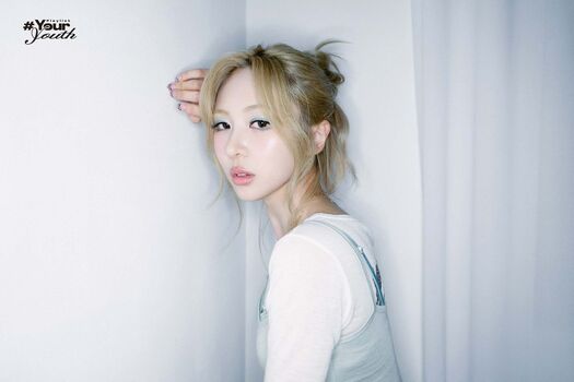 Full leaked Womenk pop page private onlyfans photo
