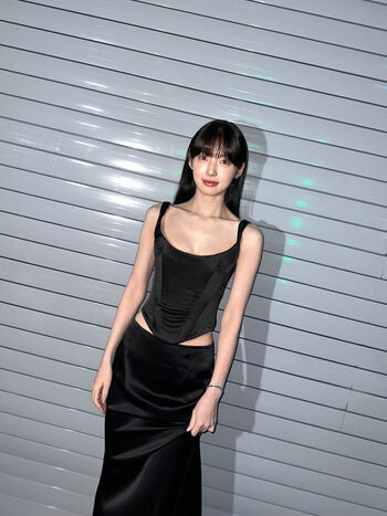 Full leaked Womenk pop private onlyfans photo
