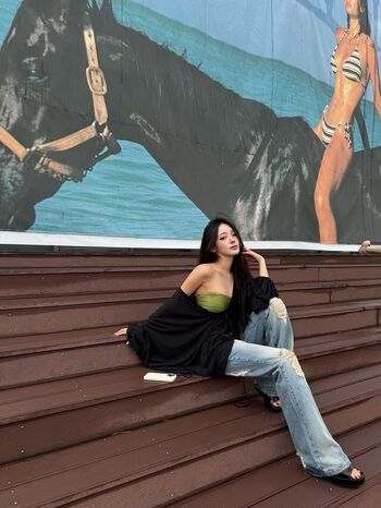 Full leaked Womenk pop private onlyfans photo