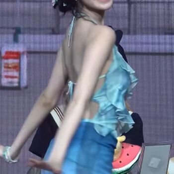 Full leaked Womenk pop page private onlyfans photo