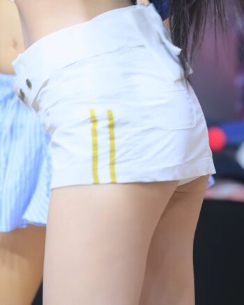 Full leaked Womenk pop page private onlyfans photo