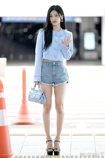 Full leaked Womenk pop private onlyfans photo