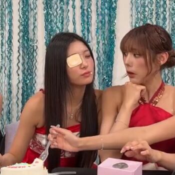 WomenK-pop