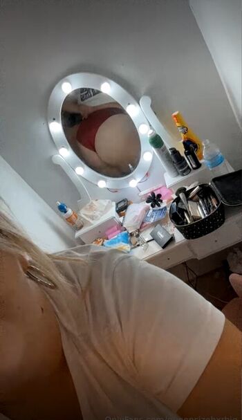 Full leaked Wvqueenb private onlyfans photo