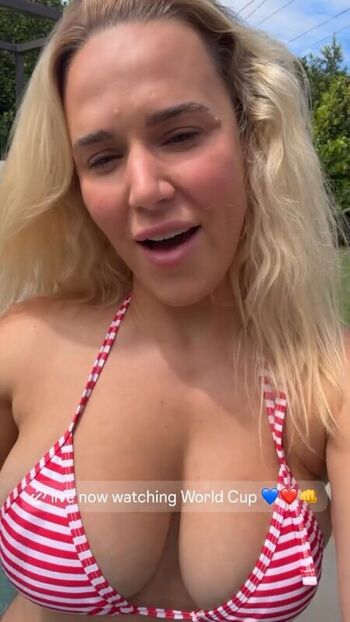 Full leaked Wwe lana  page private onlyfans photo